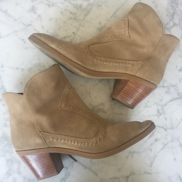 Rebecca Minkoff Shoes - REBECCA MINKOFF Lulu Western Nude Booties 8M